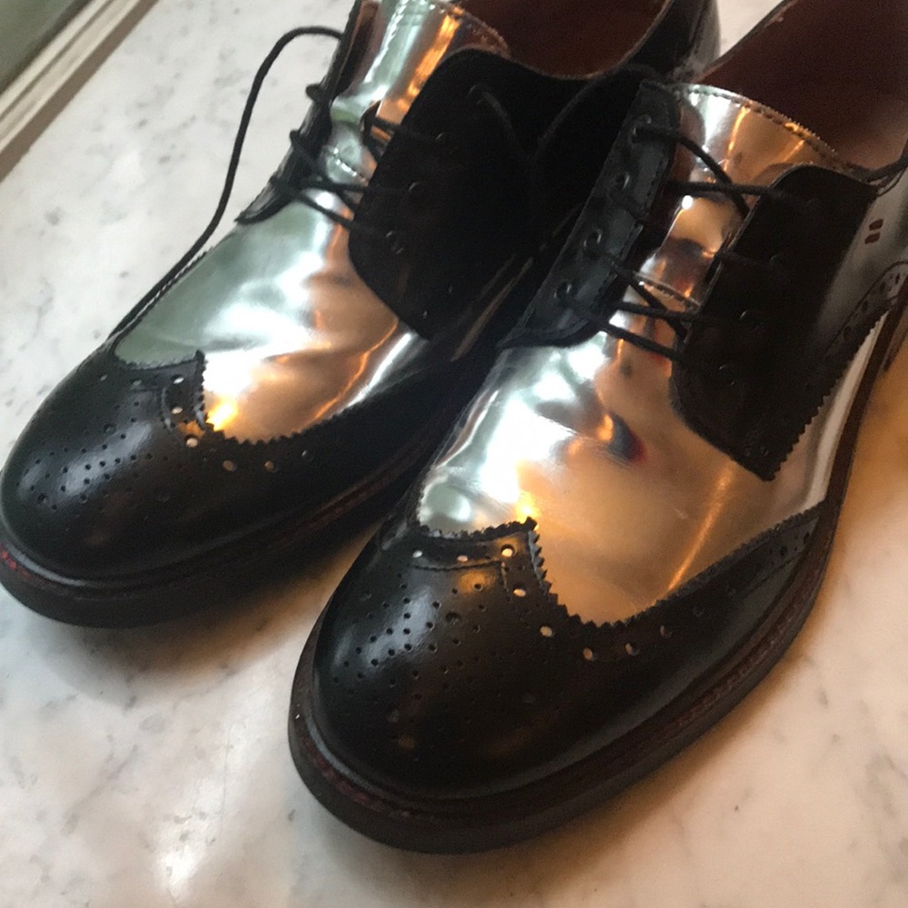 Nik Kacy Wing Tip Derby